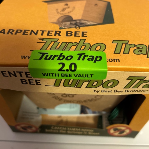 Bee Brothers Bee Traps 3 pack NEW - Picture 2 of 9
